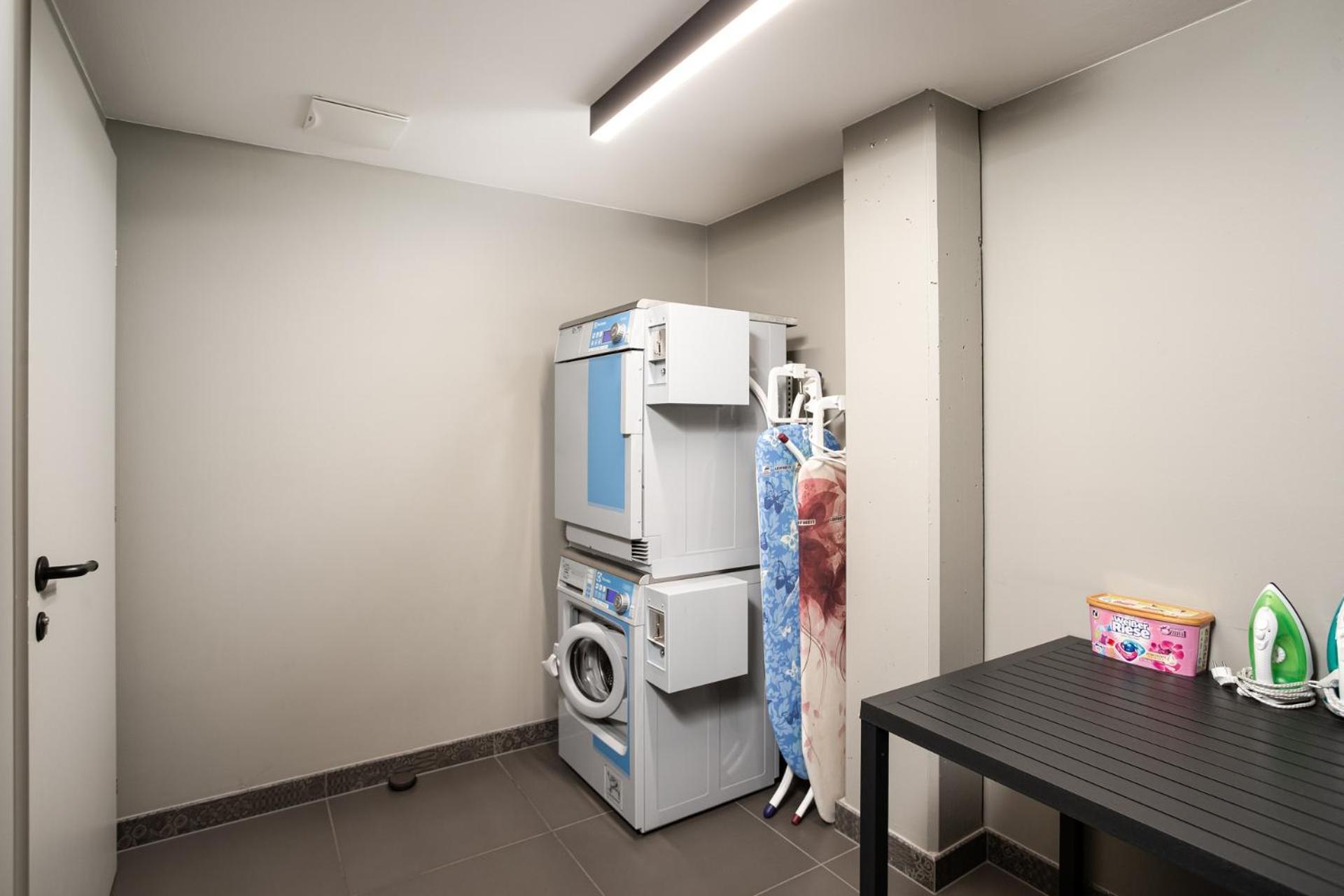Senses Violett Suites - Adults Only Zell am See Buitenkant foto