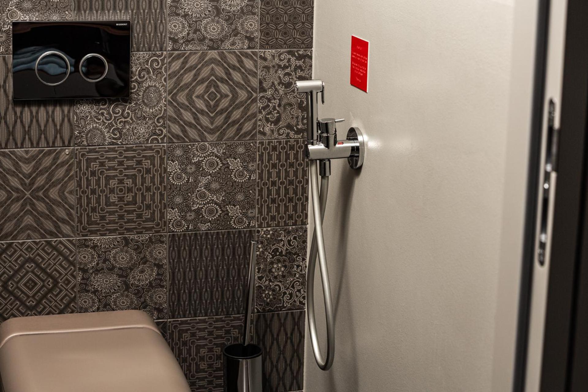 Senses Violett Suites - Adults Only Zell am See Buitenkant foto
