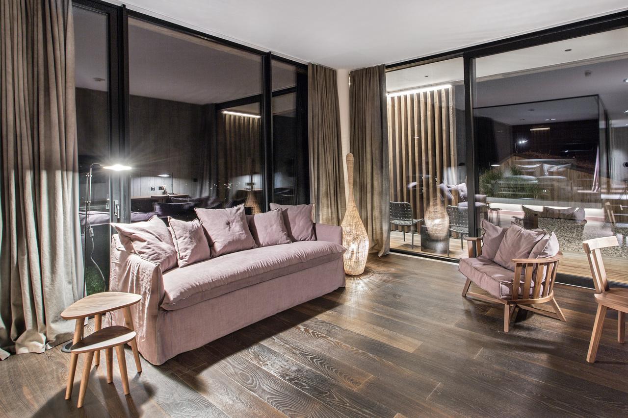 Senses Violett Suites - Adults Only Zell am See Buitenkant foto